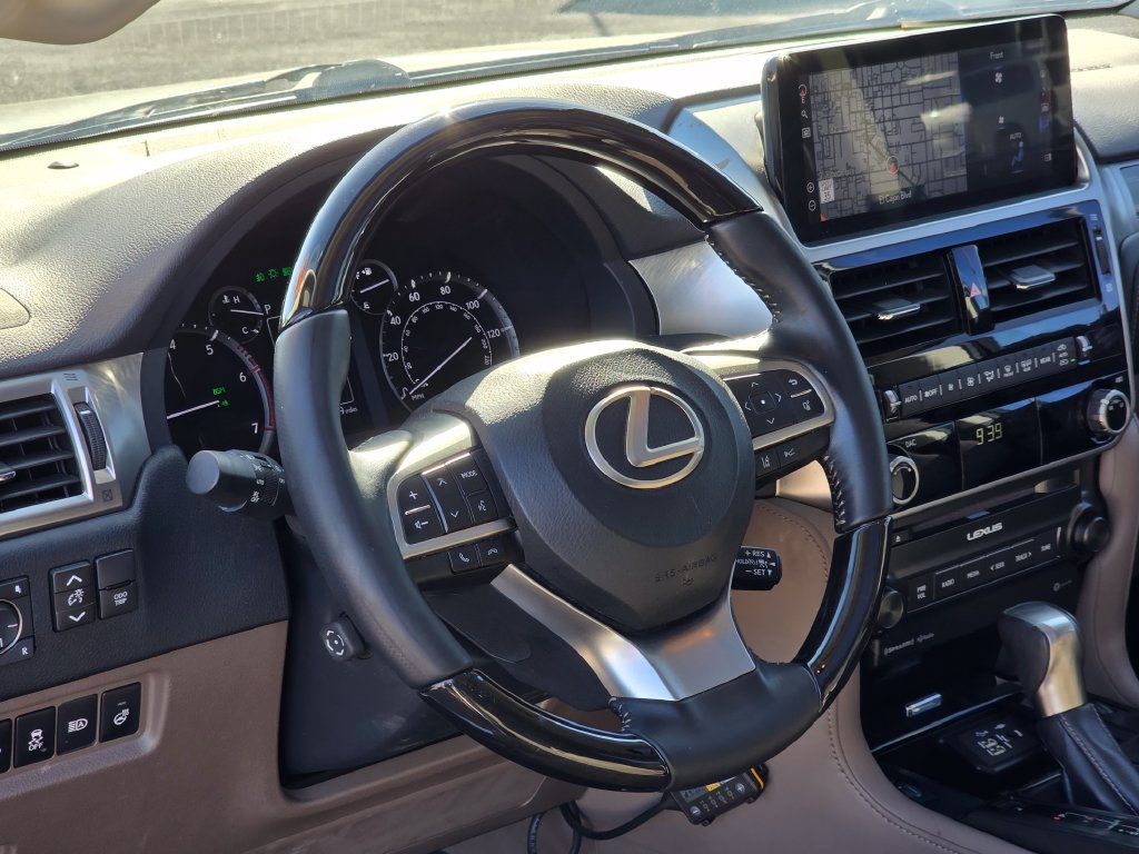Photo 23 of this Lexus GX 460