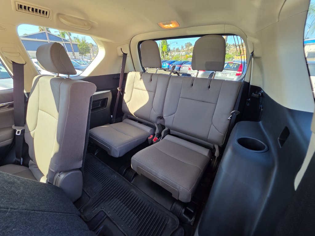 Photo 26 of this Lexus GX 460