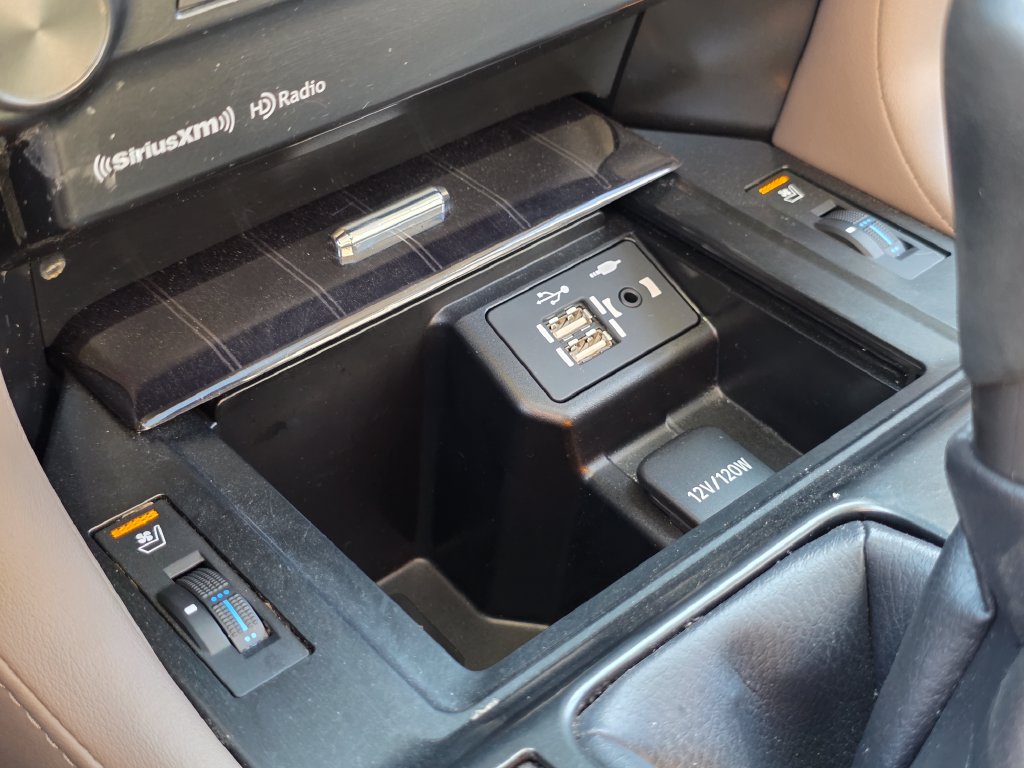 Photo 48 of this Lexus GX 460