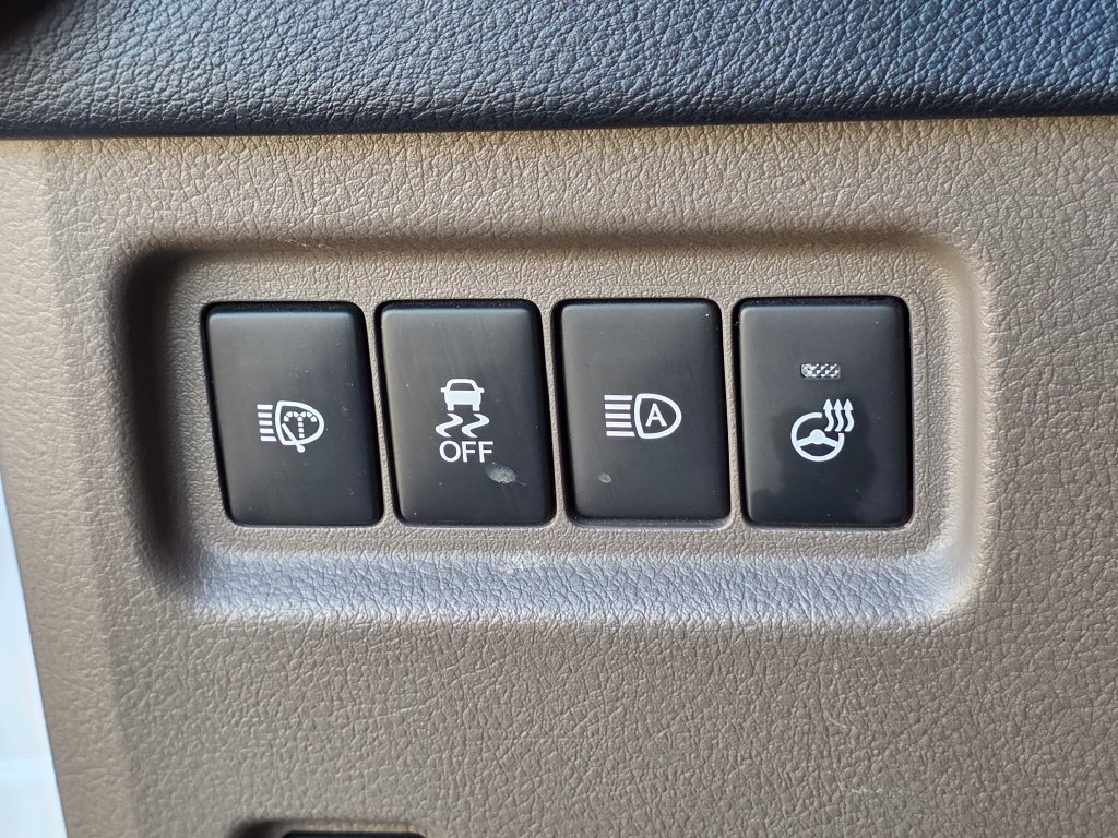 Photo 61 of this Lexus GX 460