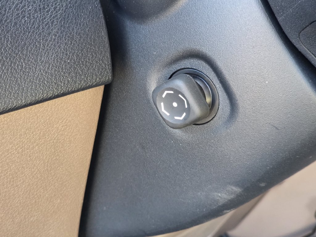 Photo 63 of this Lexus GX 460
