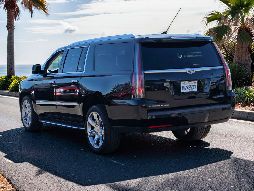 Photo 5 of this Cadillac Escalade ESV