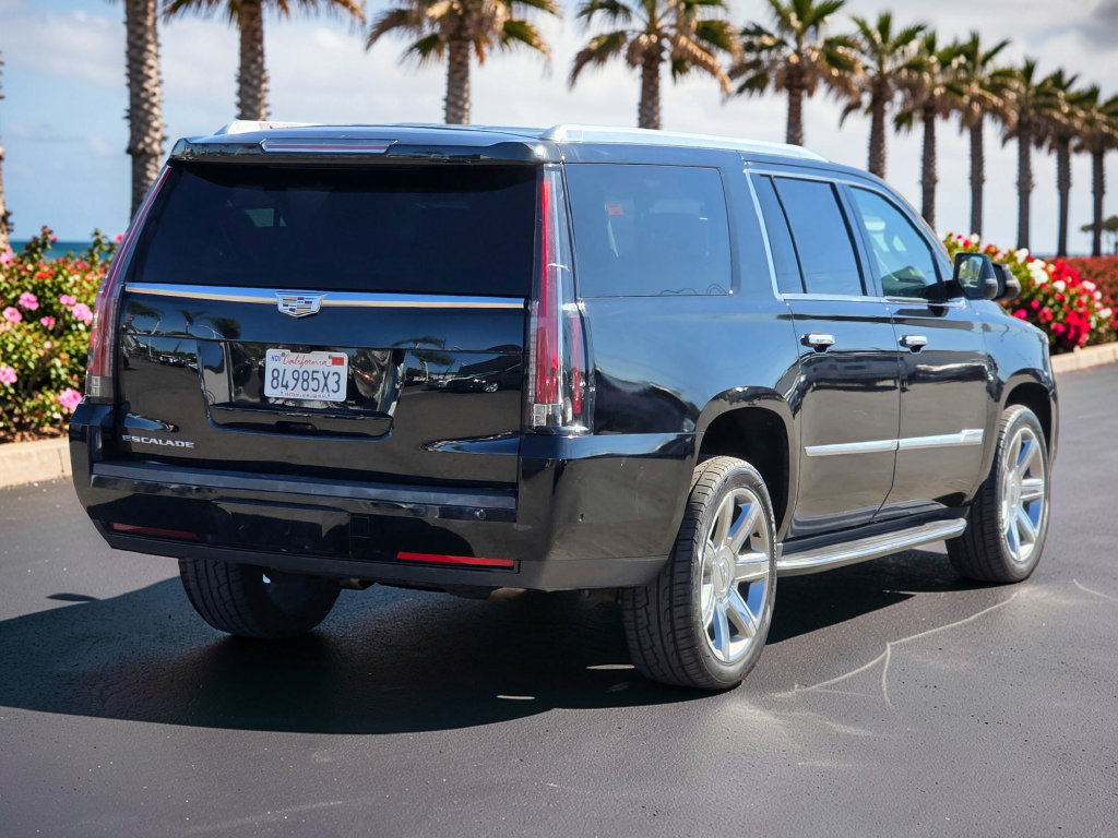 Photo 7 of this Cadillac Escalade ESV