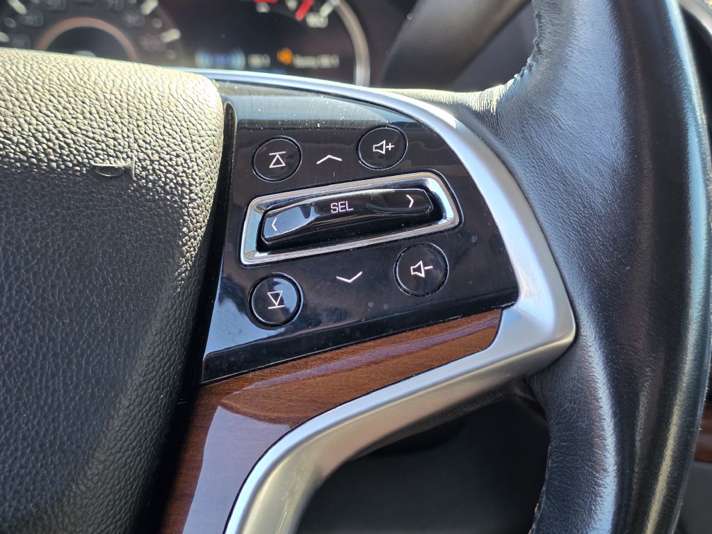 Photo 33 of this Cadillac Escalade ESV
