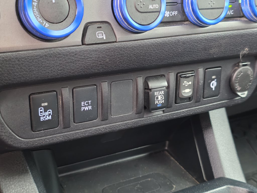Photo 36 of this Toyota Tacoma 4WD
