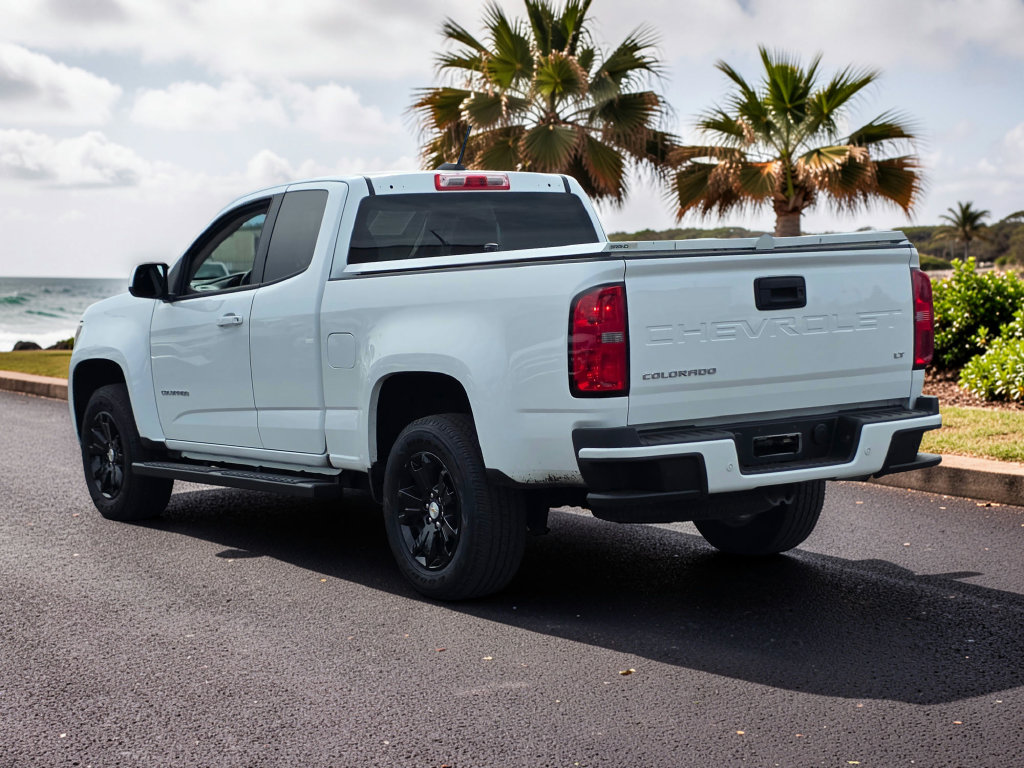 Photo 6 of this Chevrolet Colorado