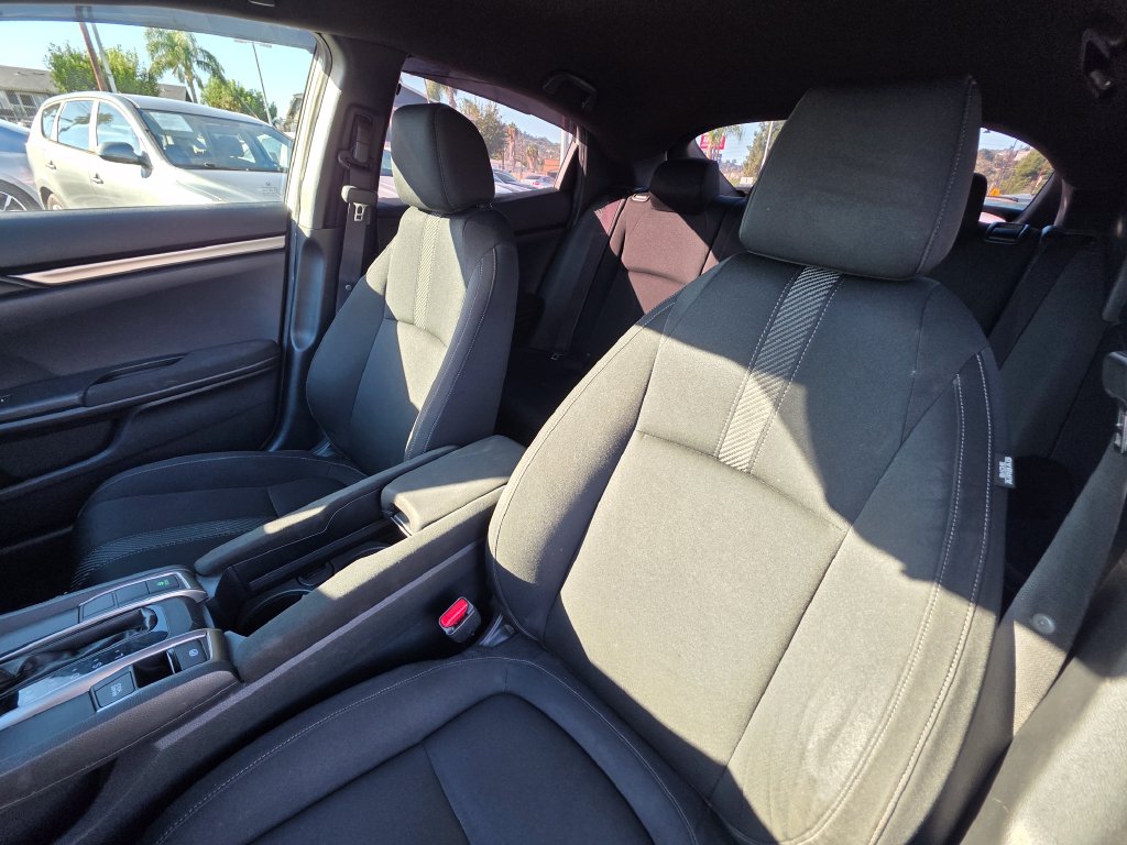 Photo 18 of this Honda Civic Hatchback