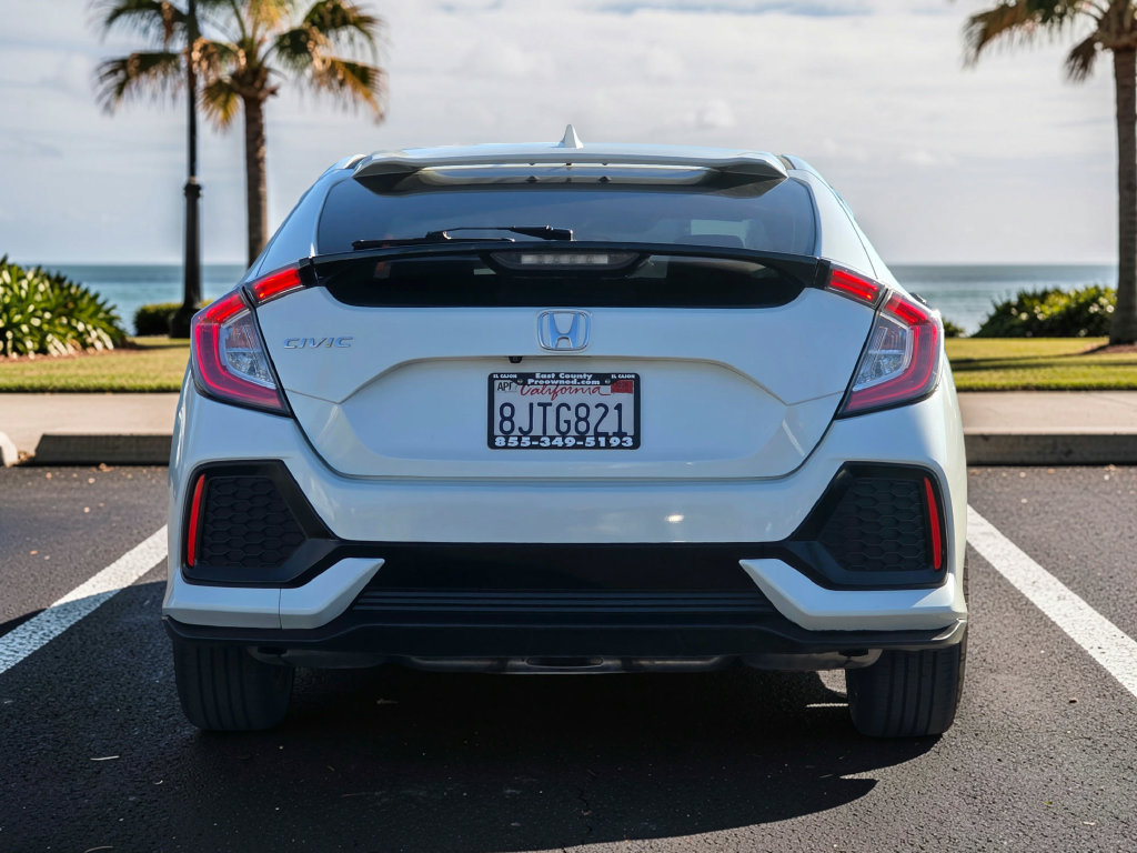 Photo 7 of this Honda Civic Hatchback