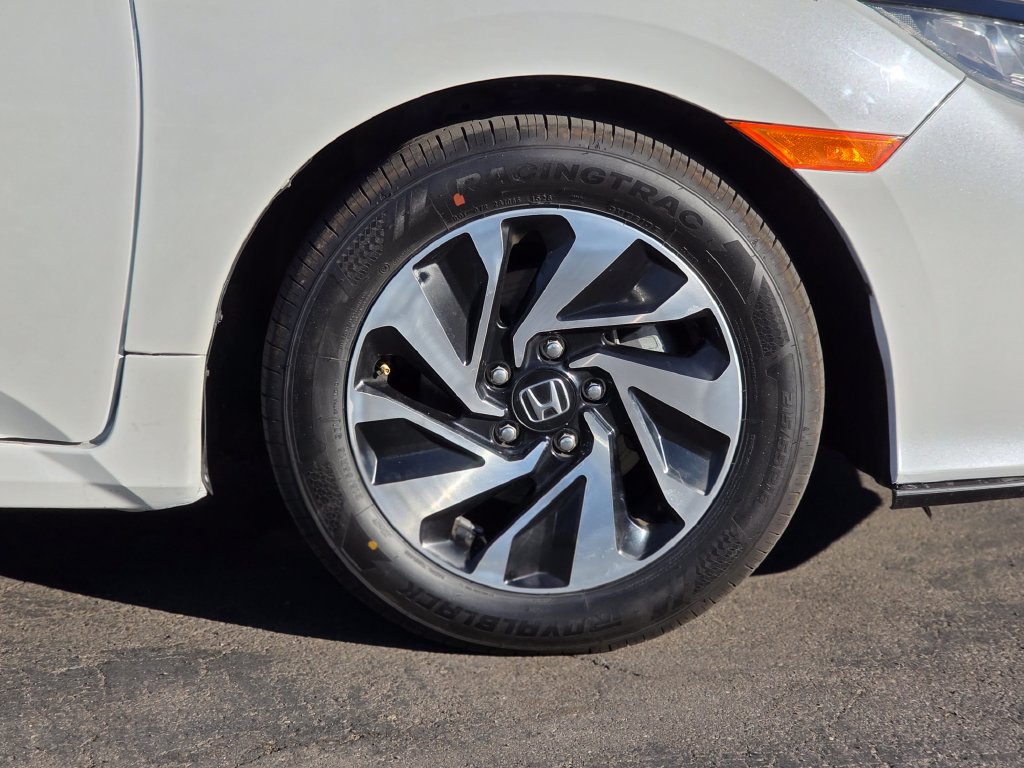Photo 9 of this Honda Civic Hatchback