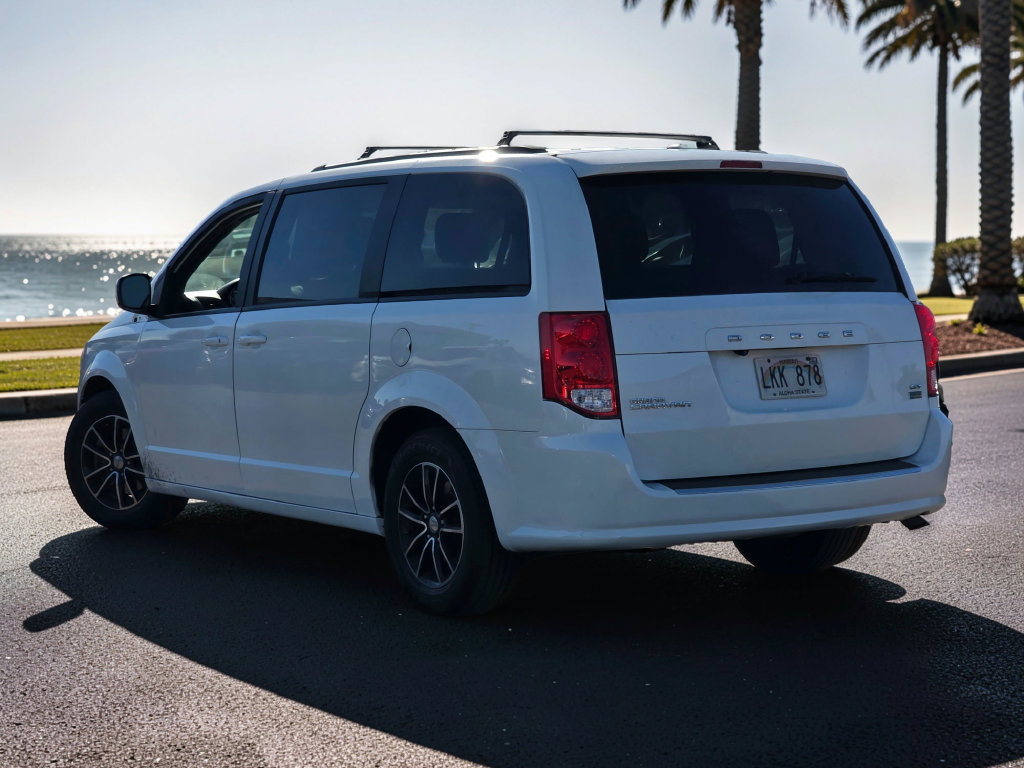 Photo 3 of this Dodge Grand Caravan