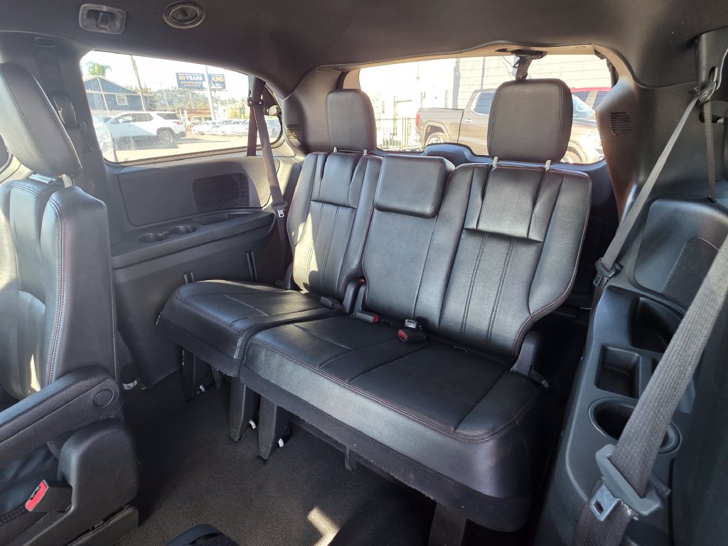 Photo 9 of this Dodge Grand Caravan
