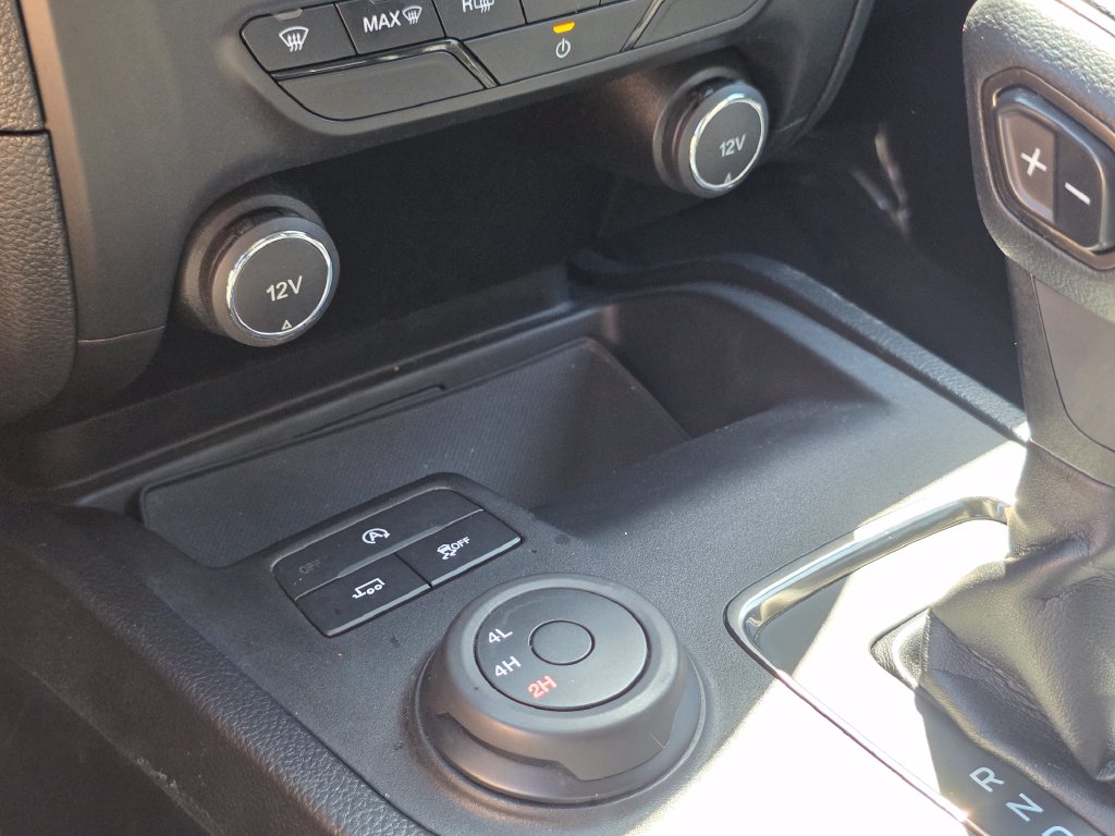 Photo 39 of this Ford Ranger