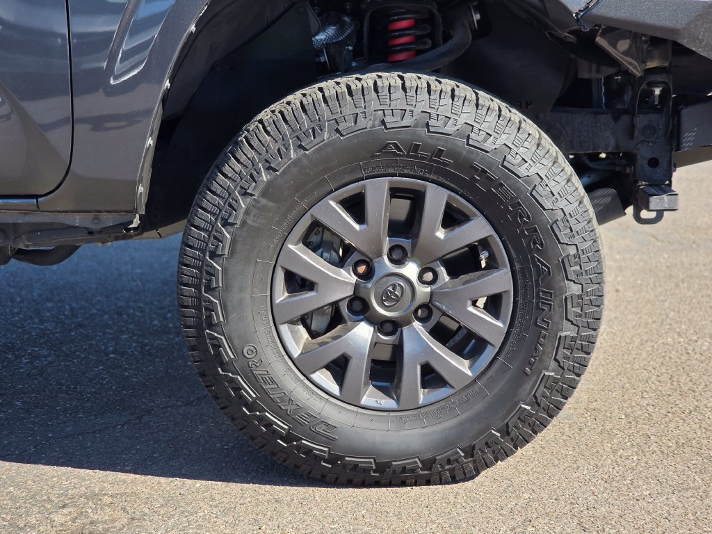 Photo 9 of this Toyota Tacoma 4WD