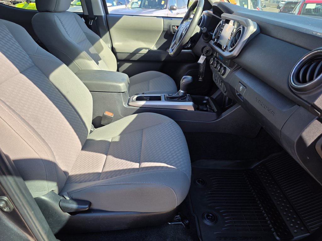 Photo 12 of this Toyota Tacoma 4WD