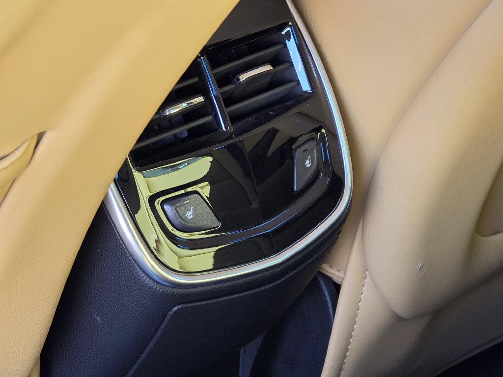 Photo 21 of this Cadillac XTS