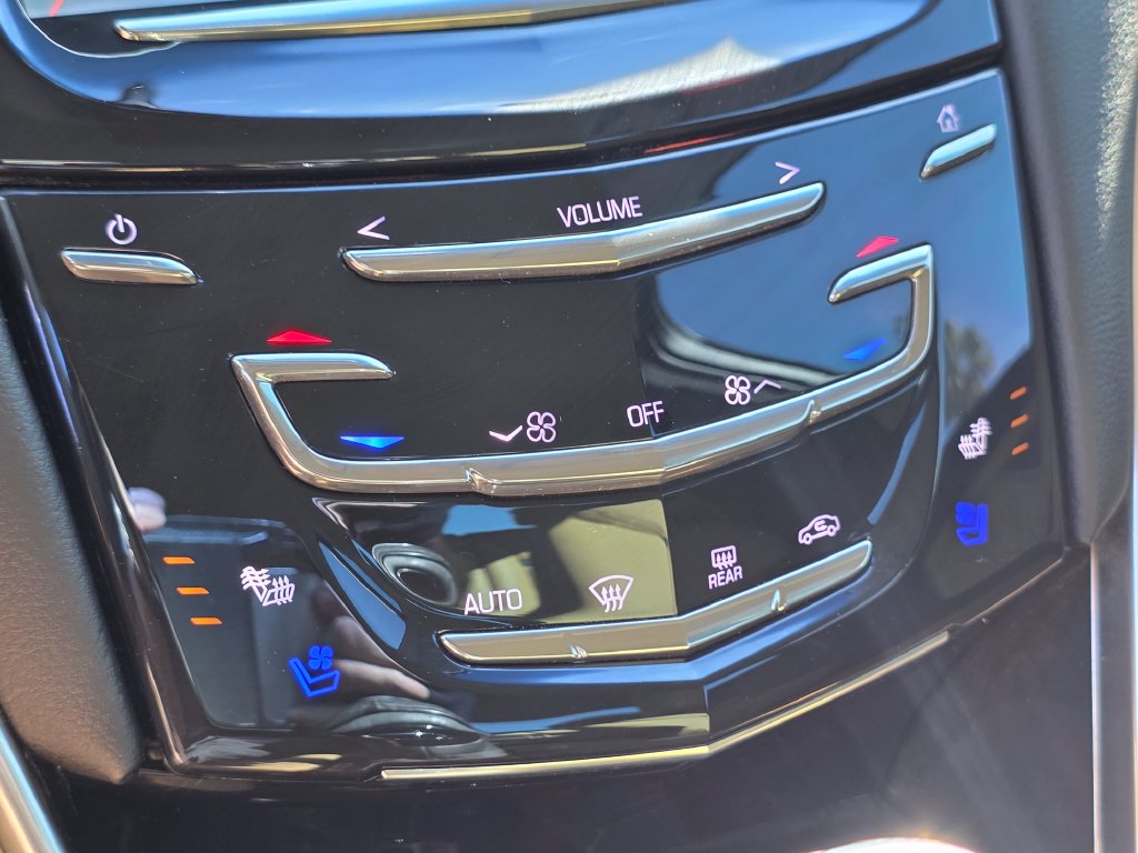 Photo 35 of this Cadillac XTS