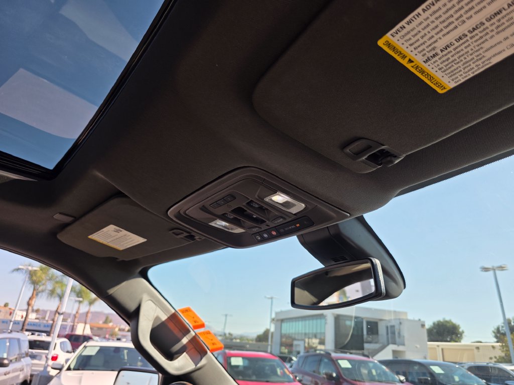 Photo 15 of this GMC Sierra 1500