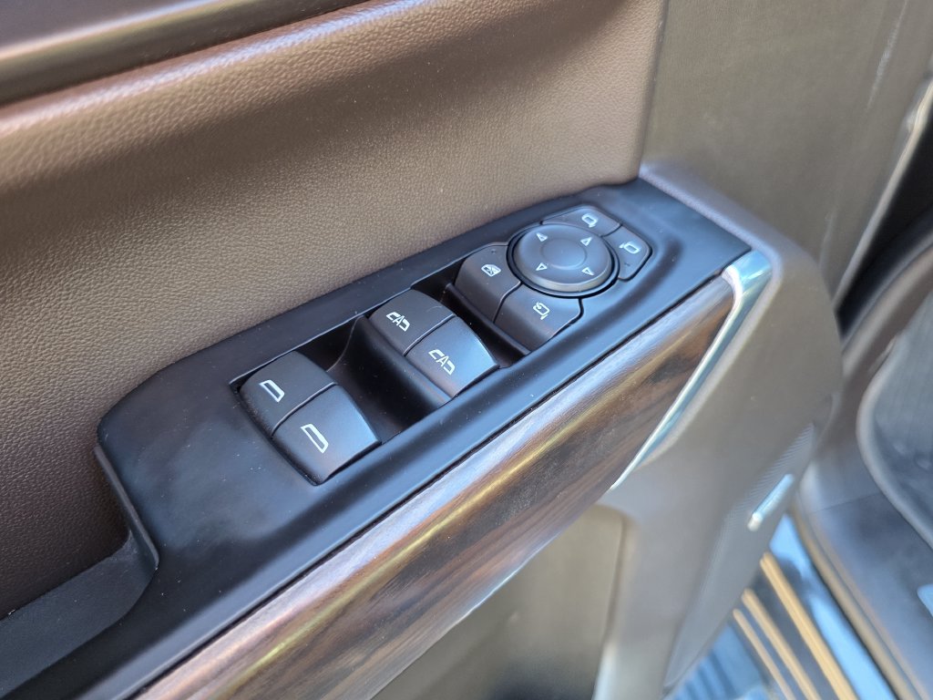 Photo 29 of this GMC Sierra 1500