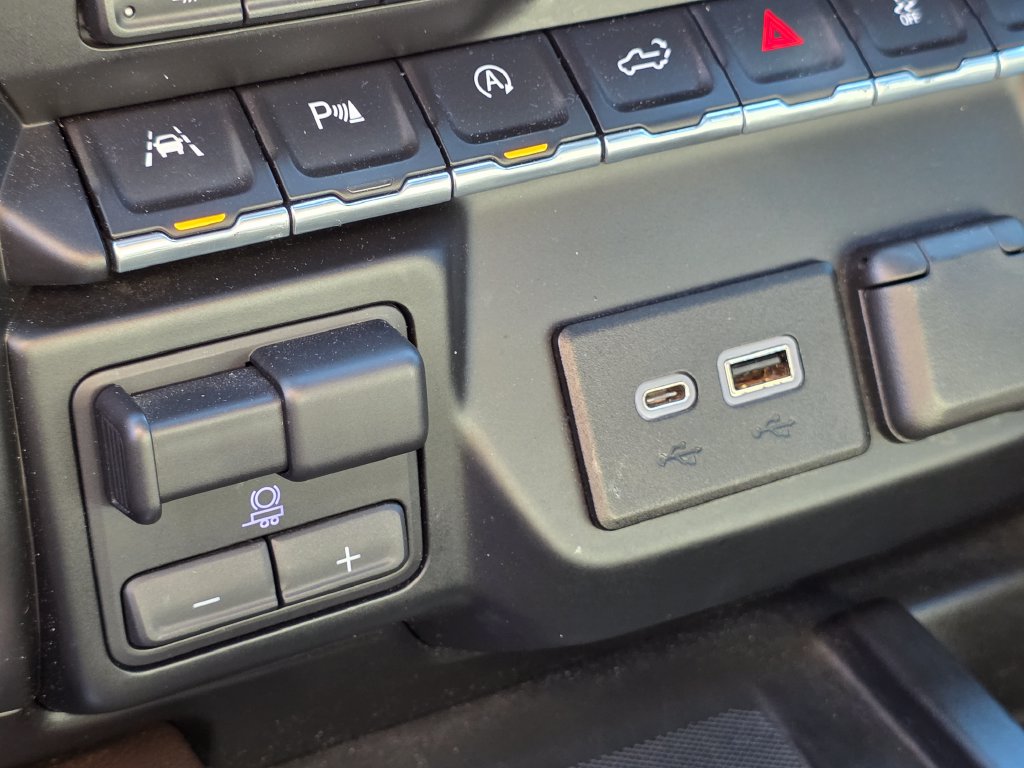 Photo 44 of this GMC Sierra 1500