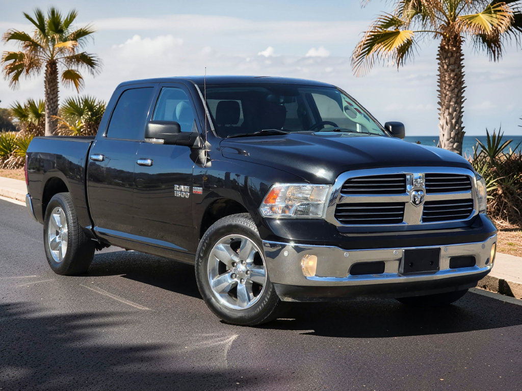 Photo 2 of this Ram 1500