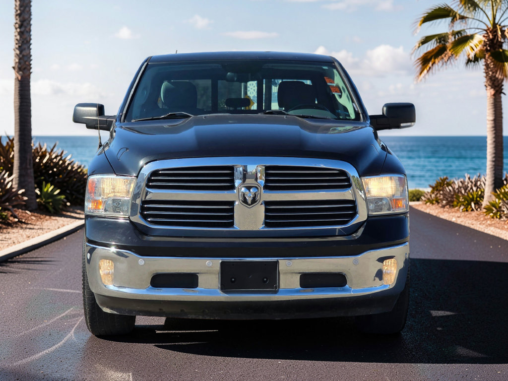 Photo 4 of this Ram 1500
