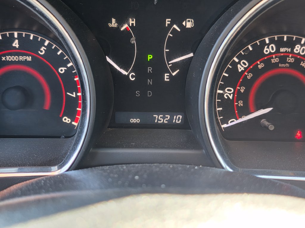 Photo 18 of this Toyota Highlander