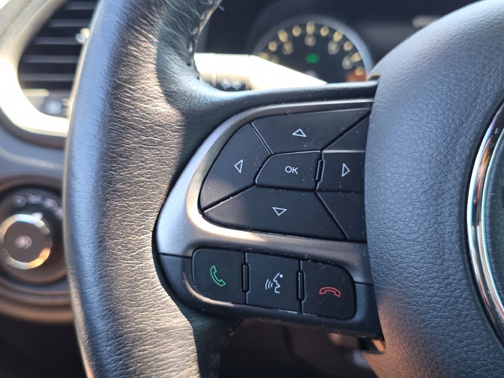 Photo 26 of this Jeep Renegade