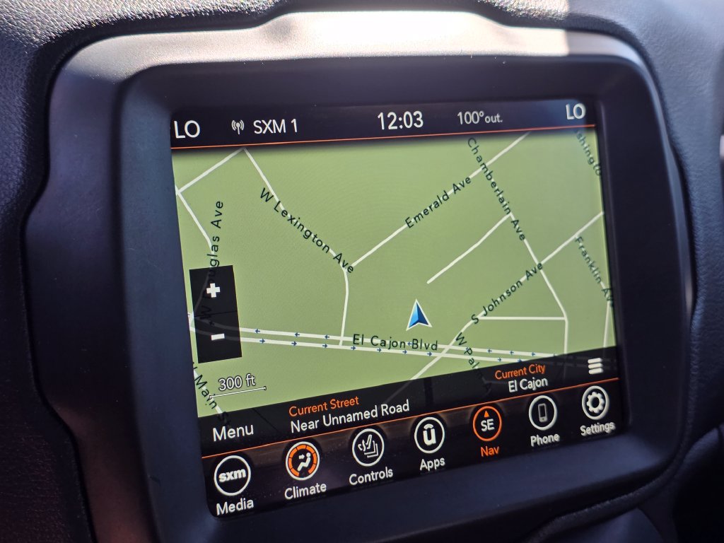 Photo 34 of this Jeep Renegade