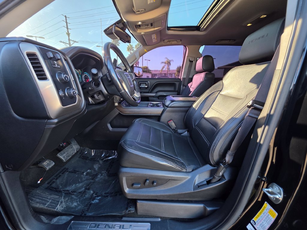 Photo 21 of this GMC Sierra 1500