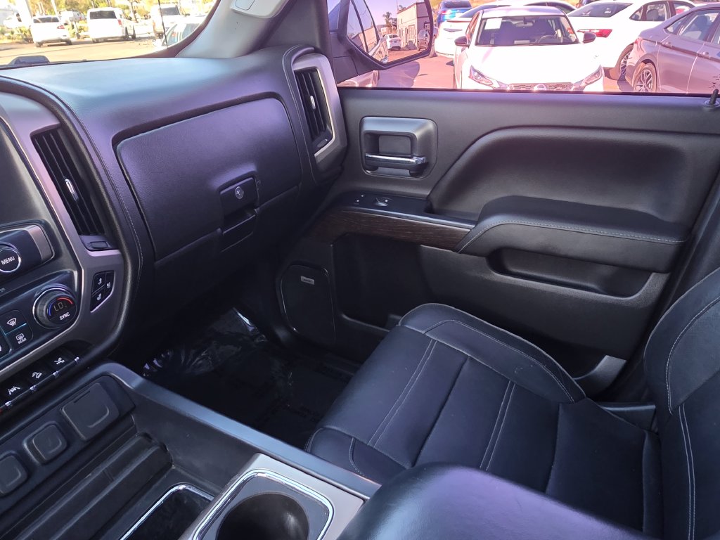 Photo 37 of this GMC Sierra 1500