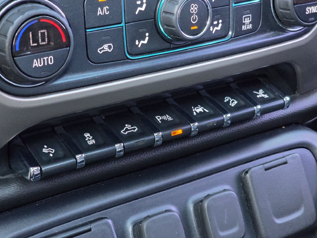 Photo 42 of this GMC Sierra 1500