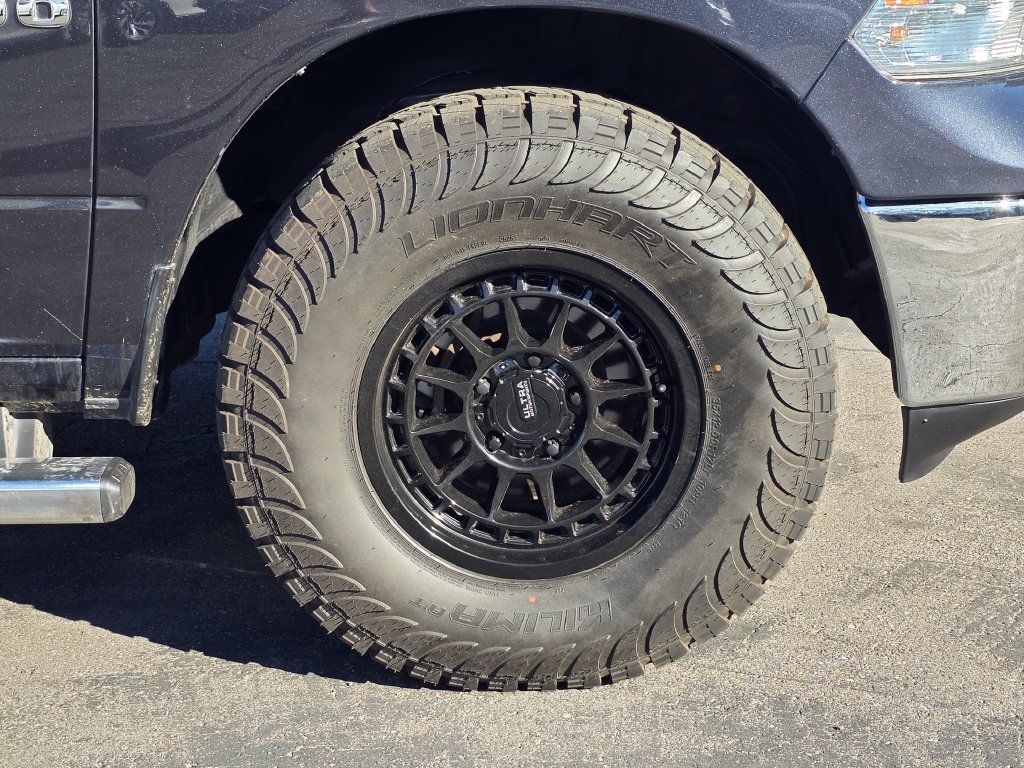 Photo 9 of this Ram 1500