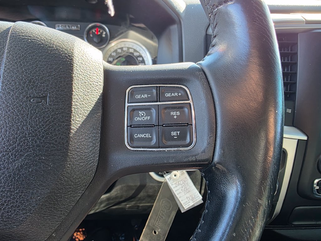 Photo 33 of this Ram 1500