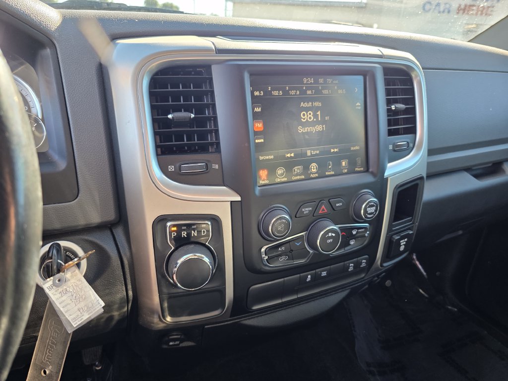 Photo 34 of this Ram 1500