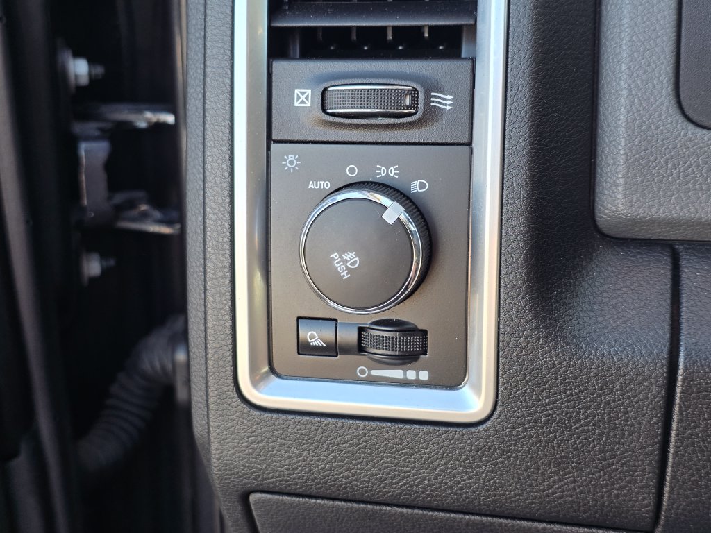Photo 45 of this Ram 1500