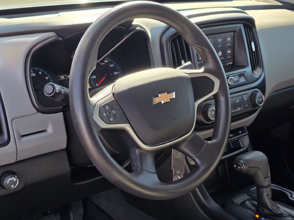 Photo 15 of this Chevrolet Colorado