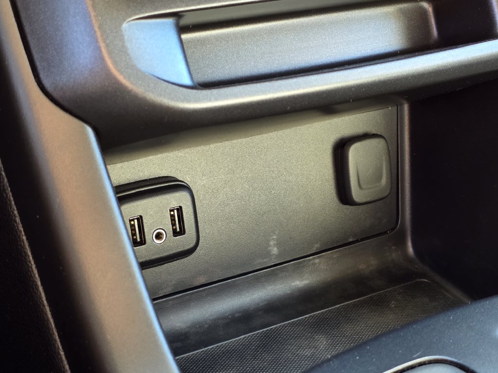 Photo 36 of this Chevrolet Colorado