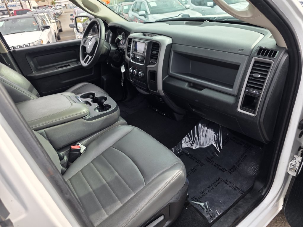 Photo 9 of this Ram 1500