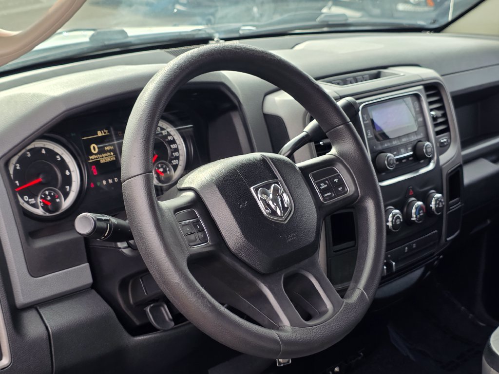 Photo 18 of this Ram 1500