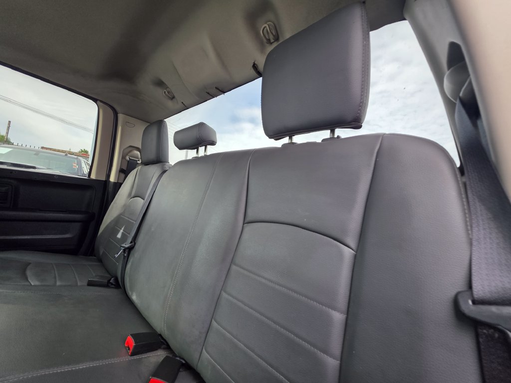 Photo 22 of this Ram 1500