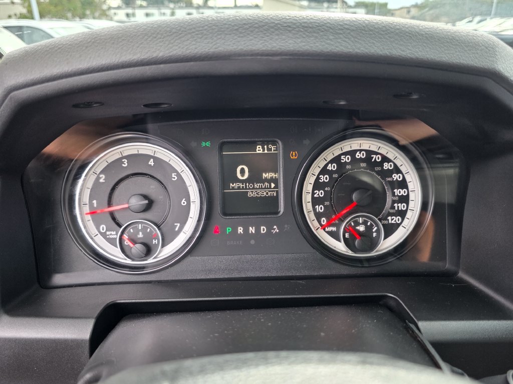 Photo 28 of this Ram 1500