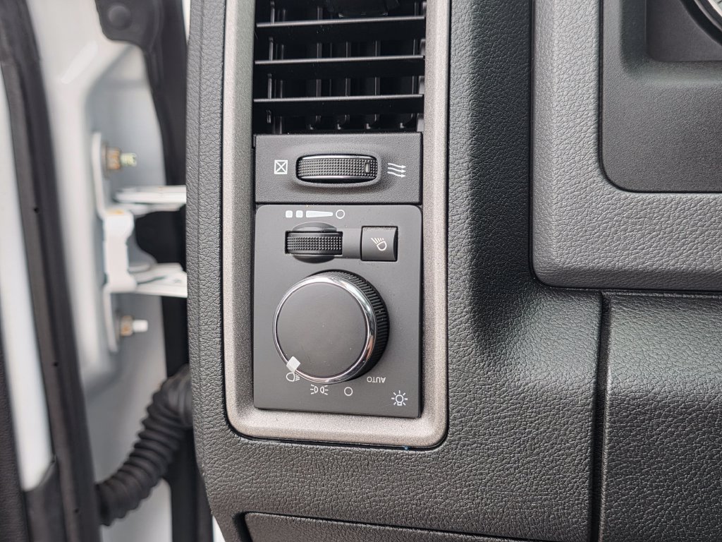 Photo 39 of this Ram 1500