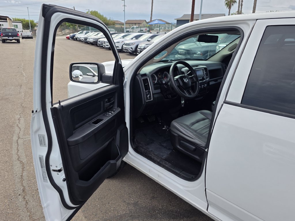 Photo 41 of this Ram 1500