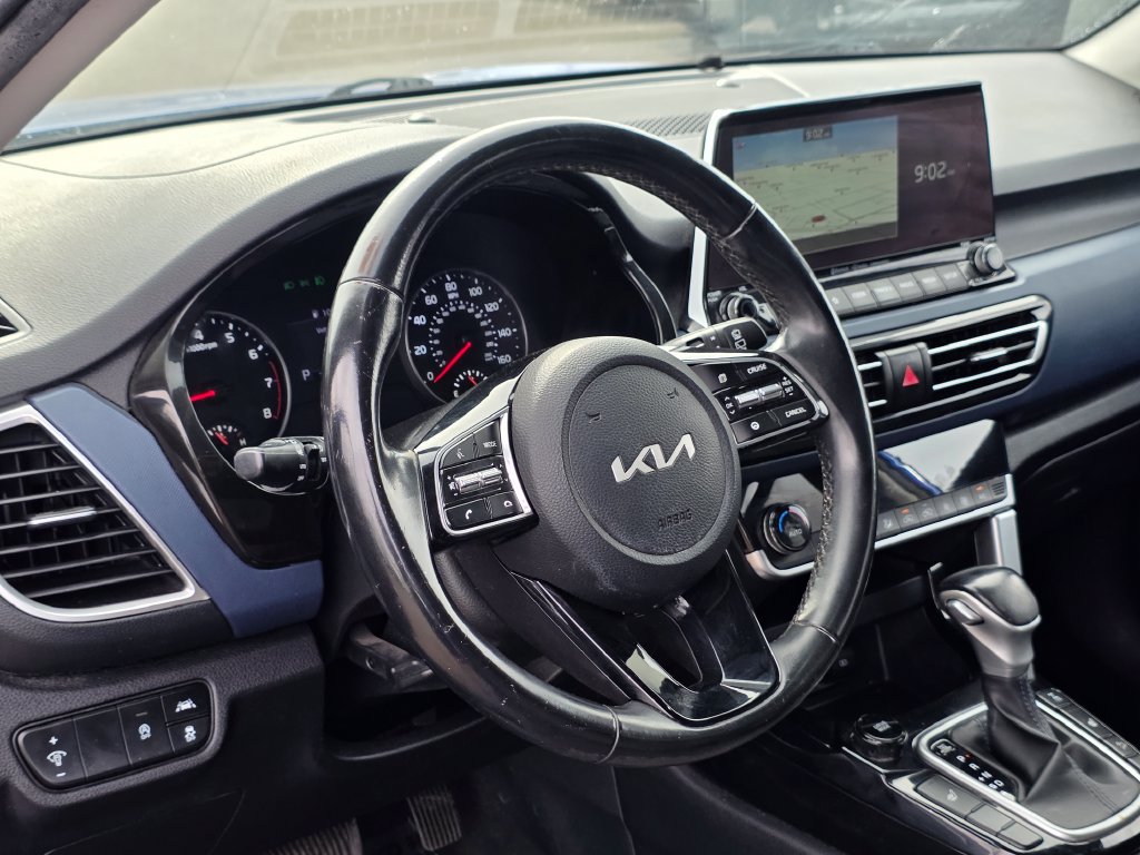 Photo 16 of this Kia Seltos