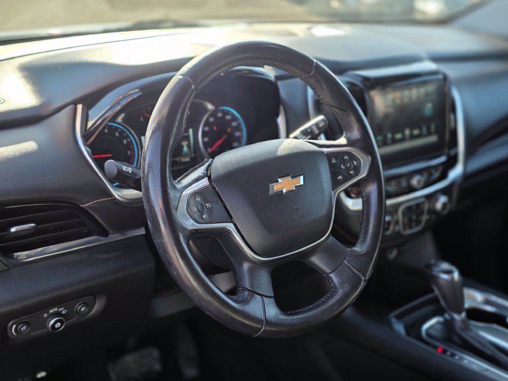 Photo 11 of this Chevrolet Traverse