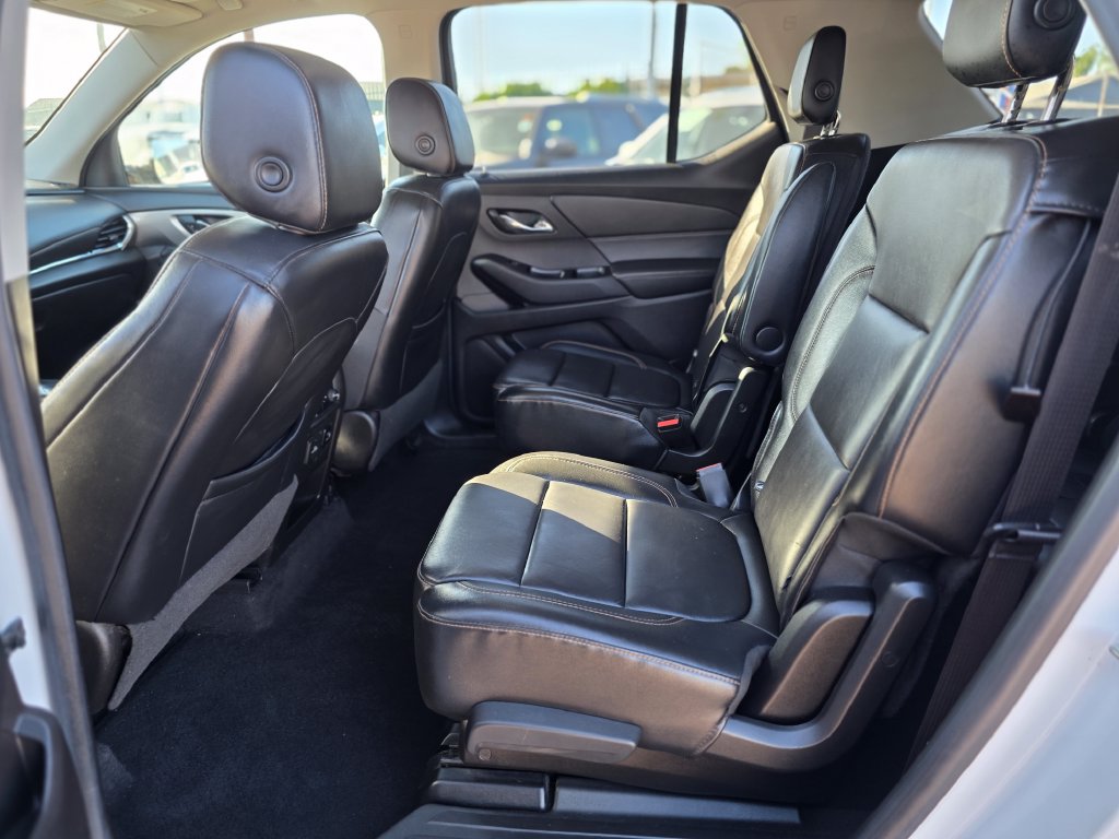 Photo 14 of this Chevrolet Traverse
