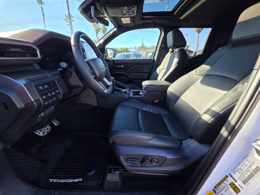 Photo 19 of this Toyota Tacoma 4WD