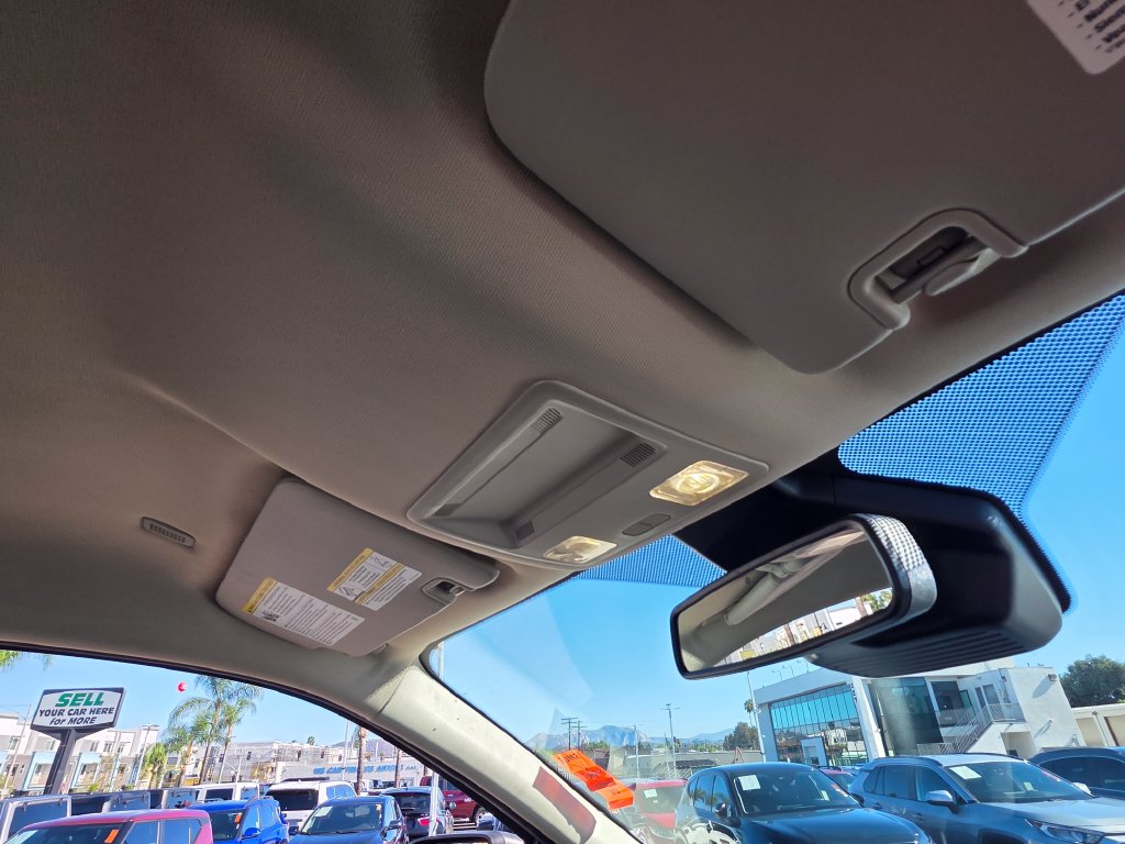 Photo 12 of this Ford Ranger