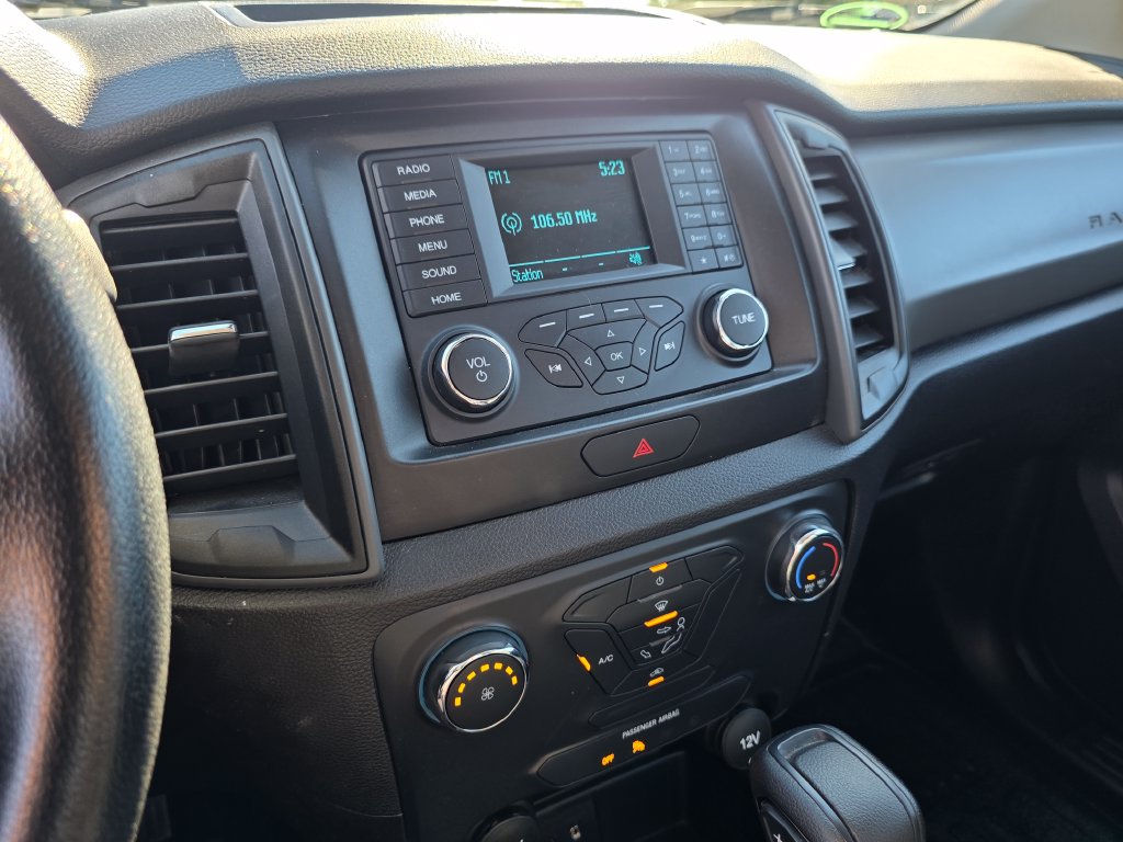 Photo 31 of this Ford Ranger