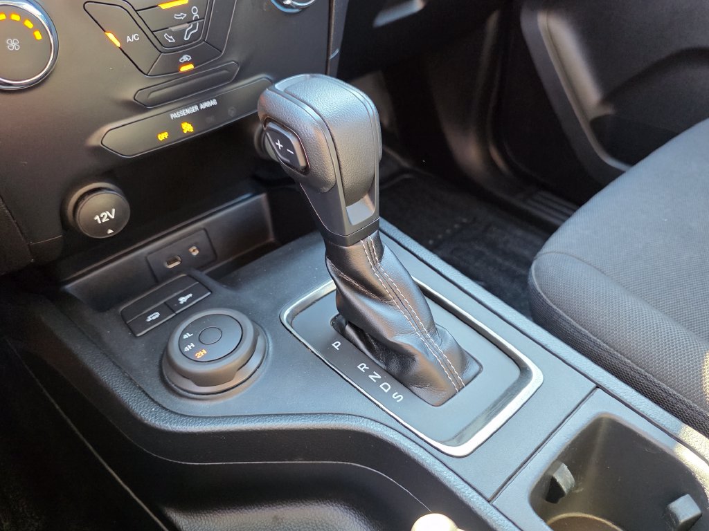 Photo 32 of this Ford Ranger